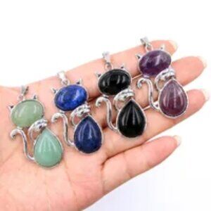 NEW Cute Cat Crystal Polishing Pendant Necklace - Stone 13g each
